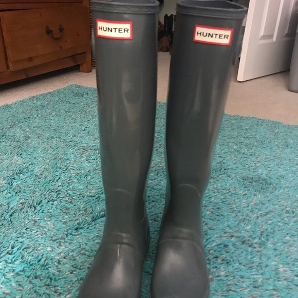 HUNTER Glossy Grey Tall Boots - Picture 1 of 6